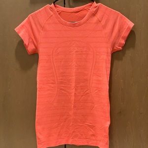 Lululemon Swiftly Tech short sleeve